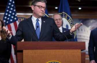 House votes 219-212 to halt Trump’s attacks on Iran. “Donald Trump is not a king,” says Dem